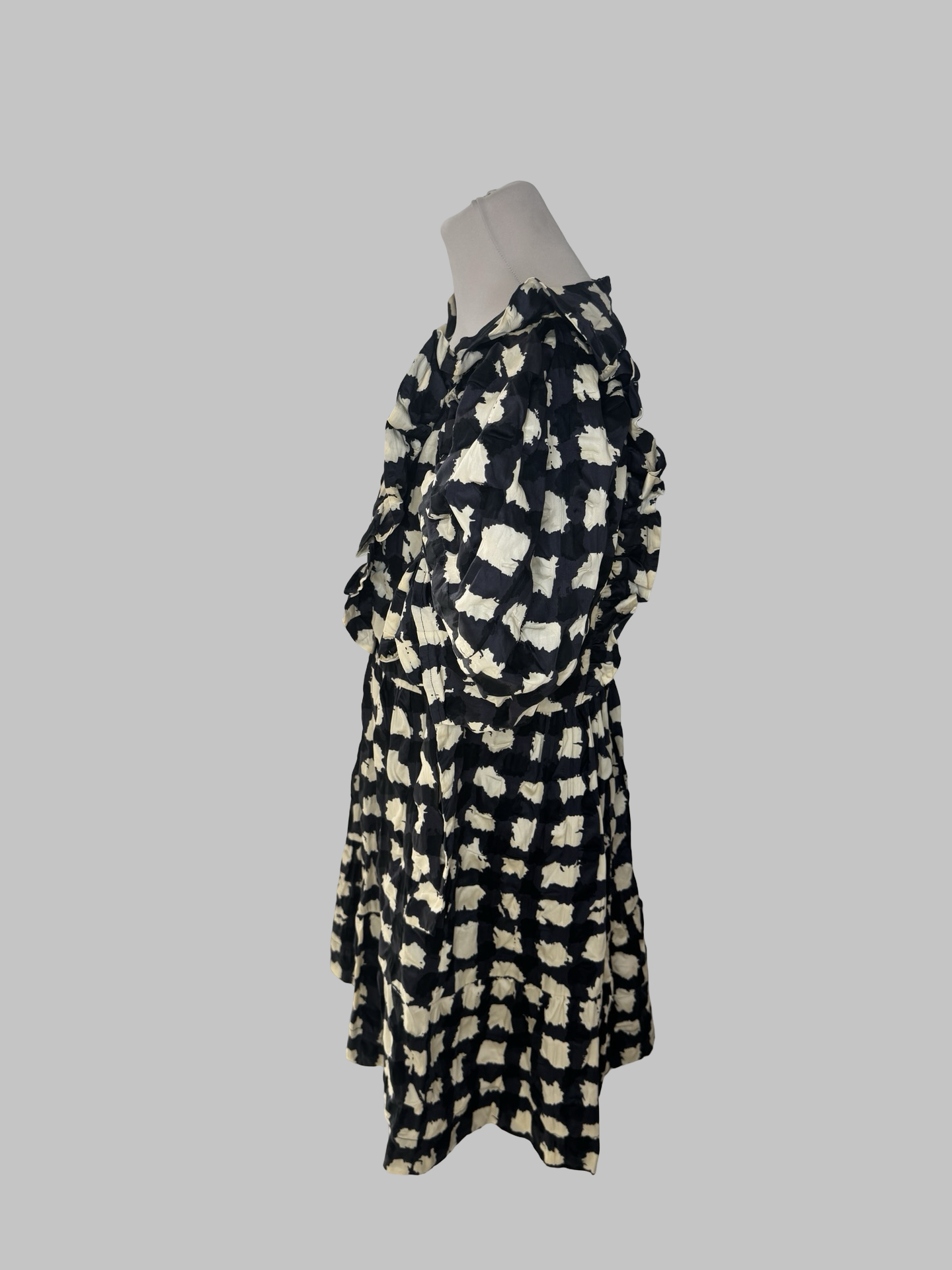 Robe S.e.a NYC