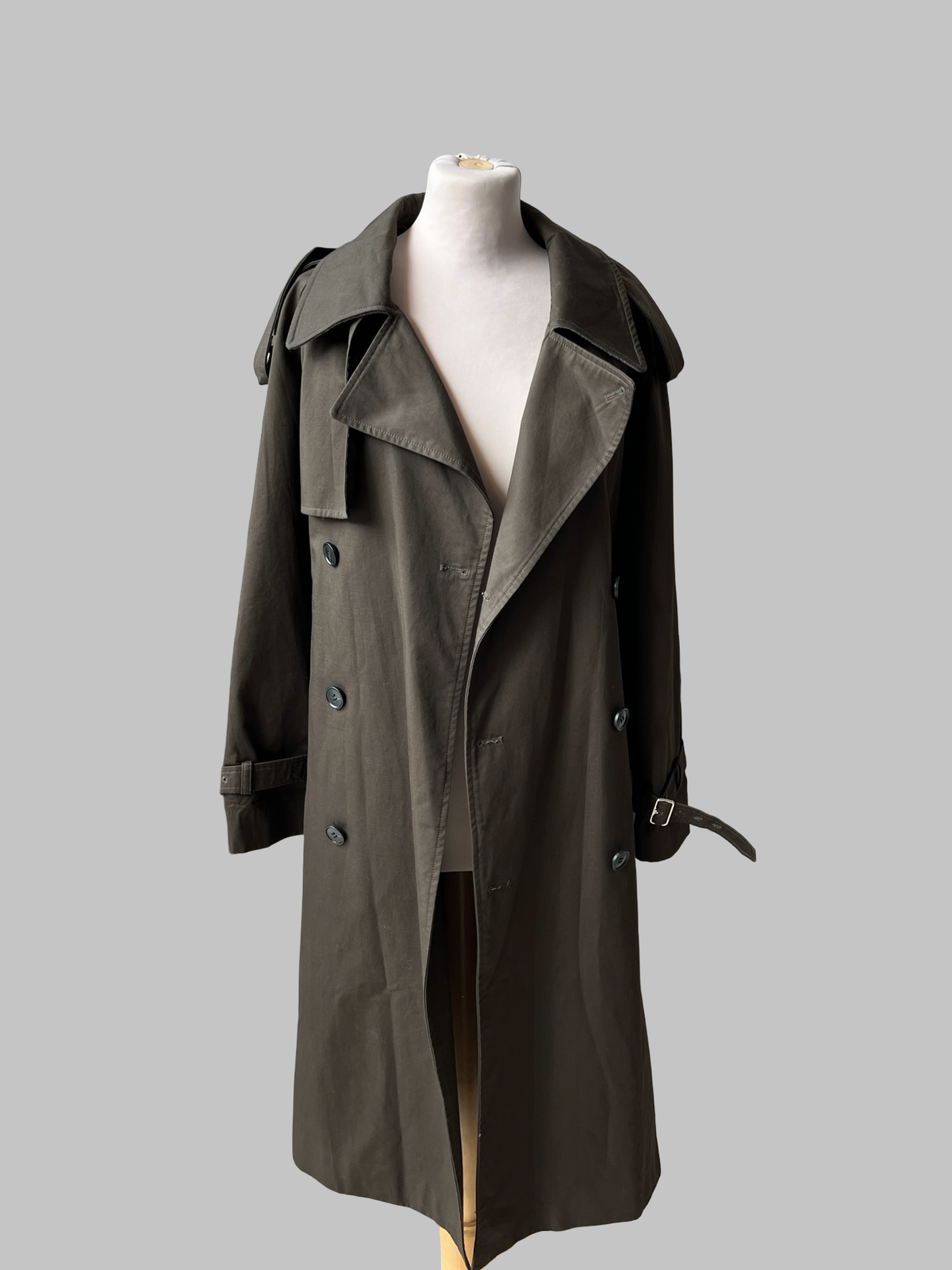 Trench Zhoumiao