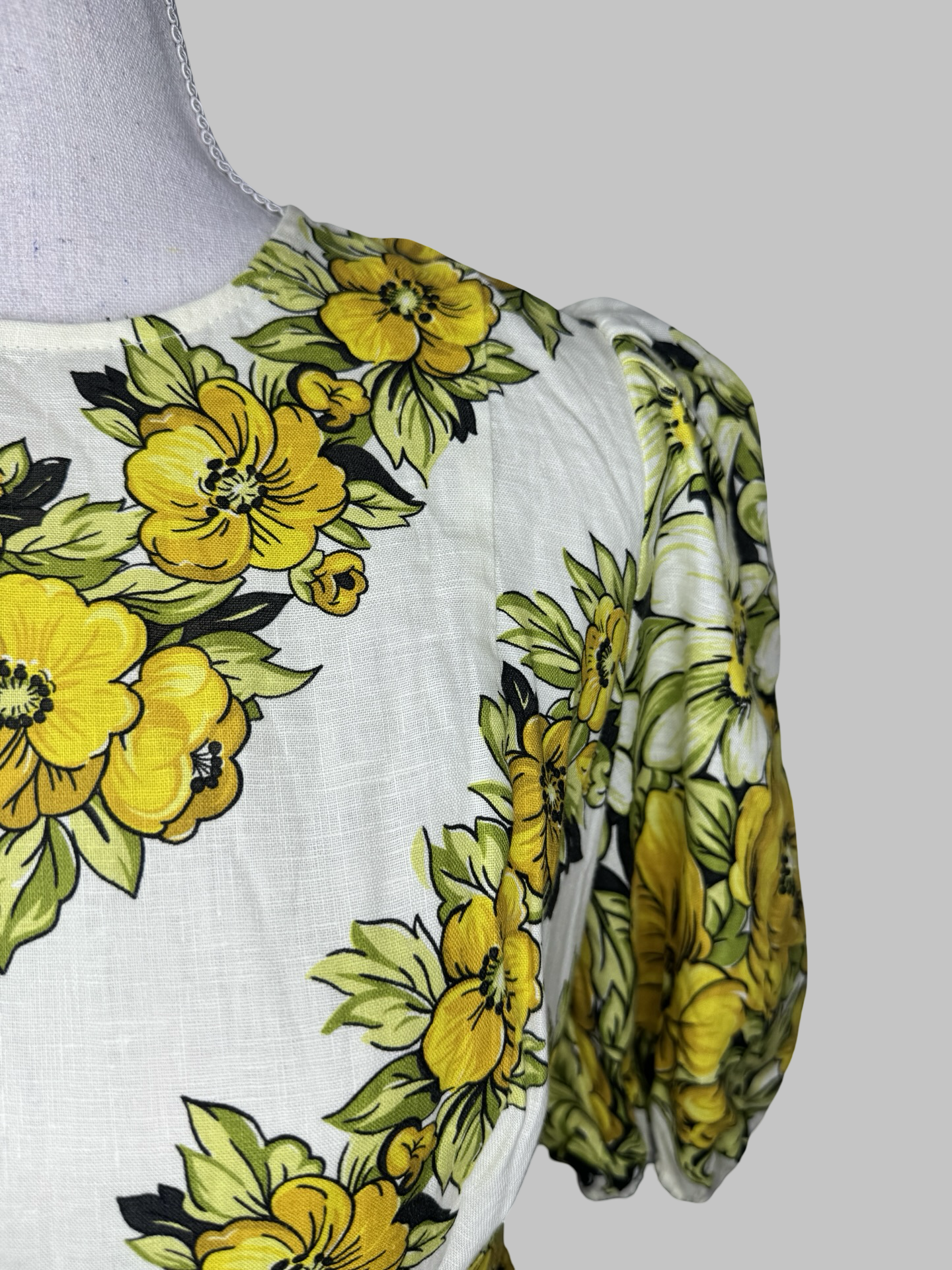 Robe Alémais