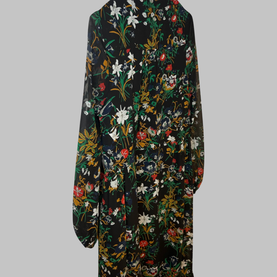 Robe Essentiel Antwerp