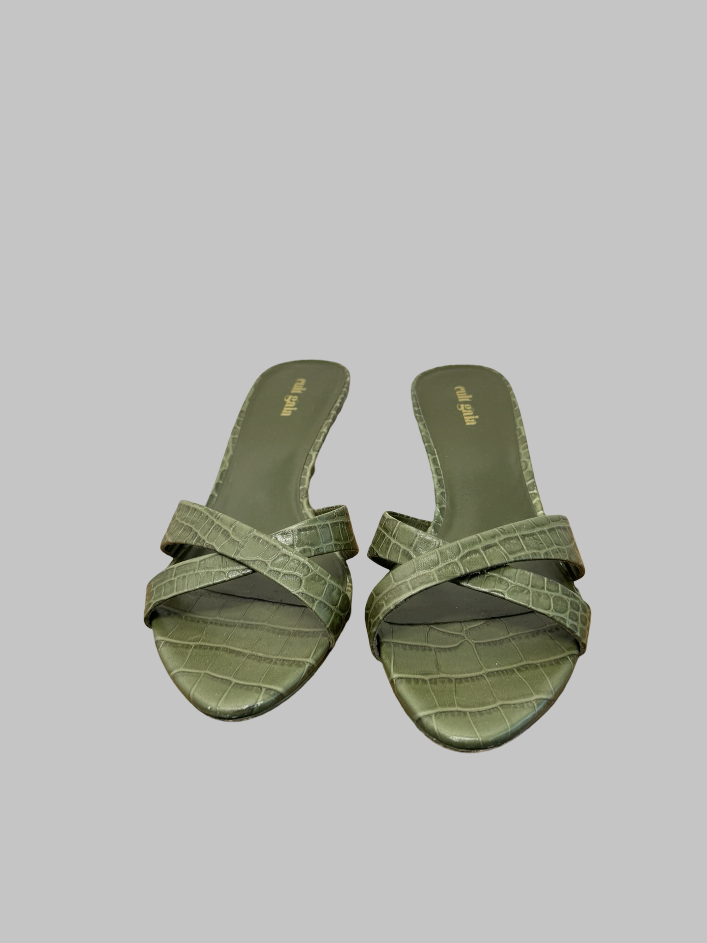 Mules Cult Gaia