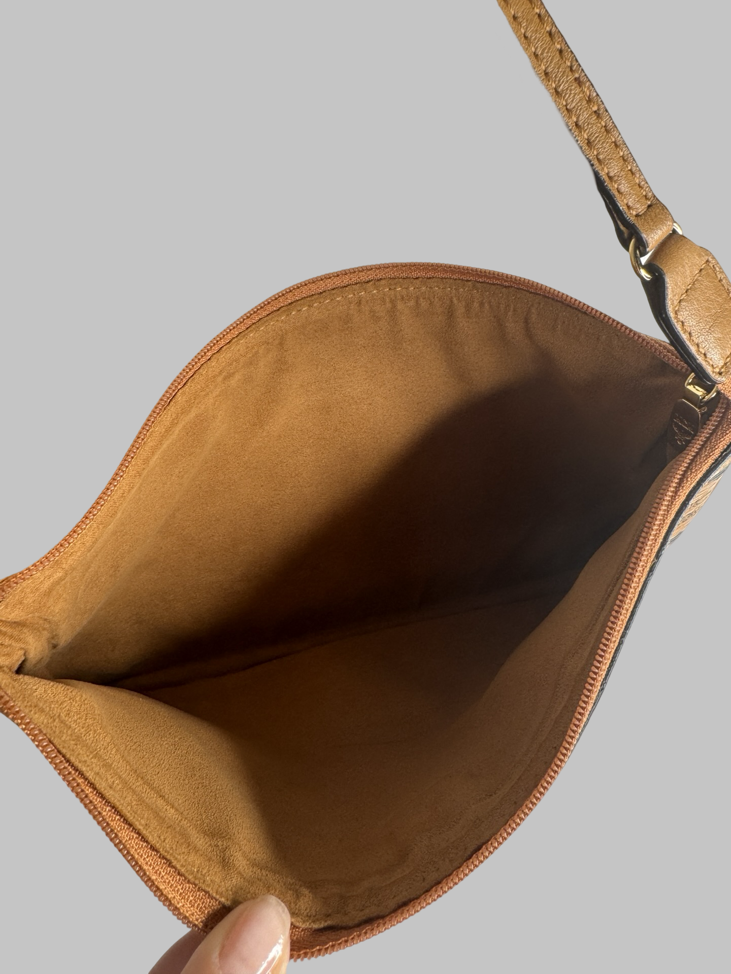 Pochette Mollerus