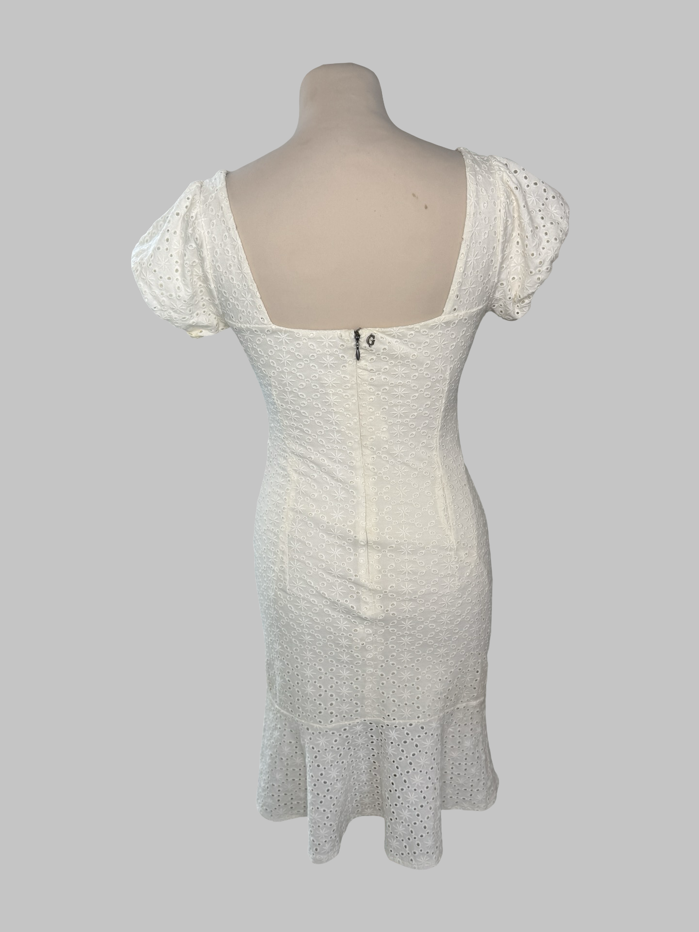Robe Guess