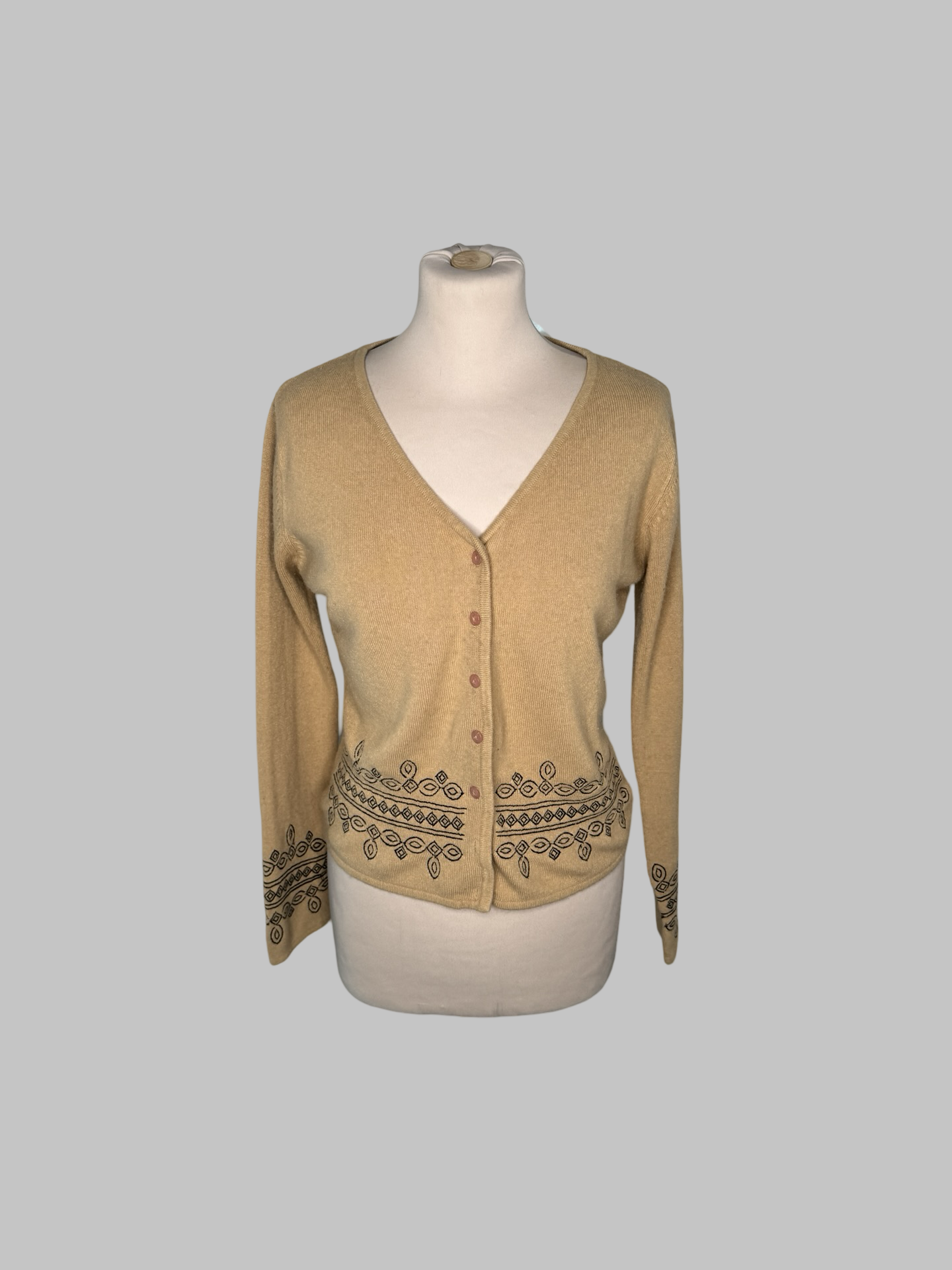 Cardigan Mantles