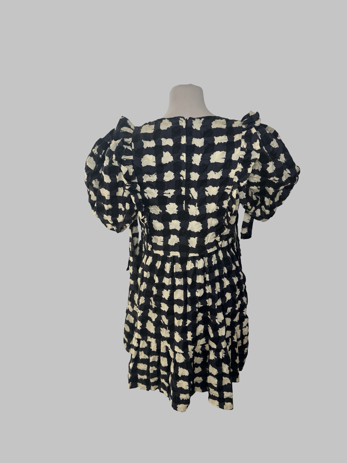Robe S.e.a NYC