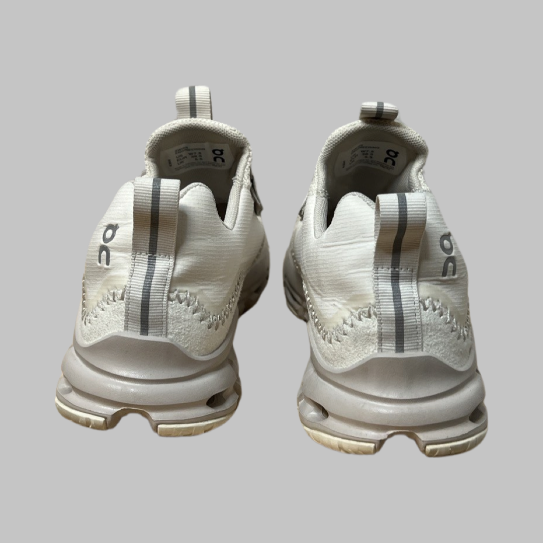 Baskets On Cloud