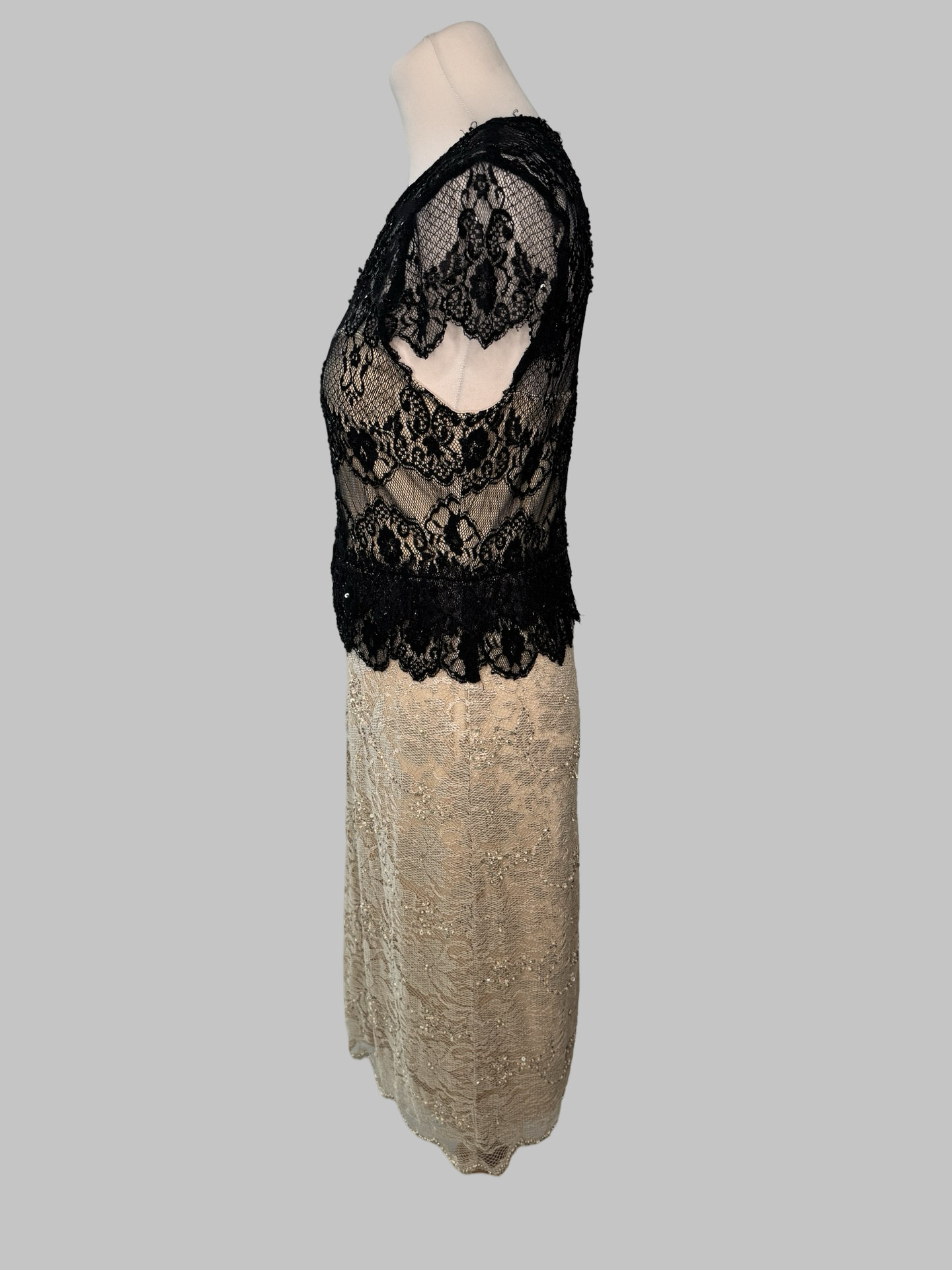 Robe Phase Eight