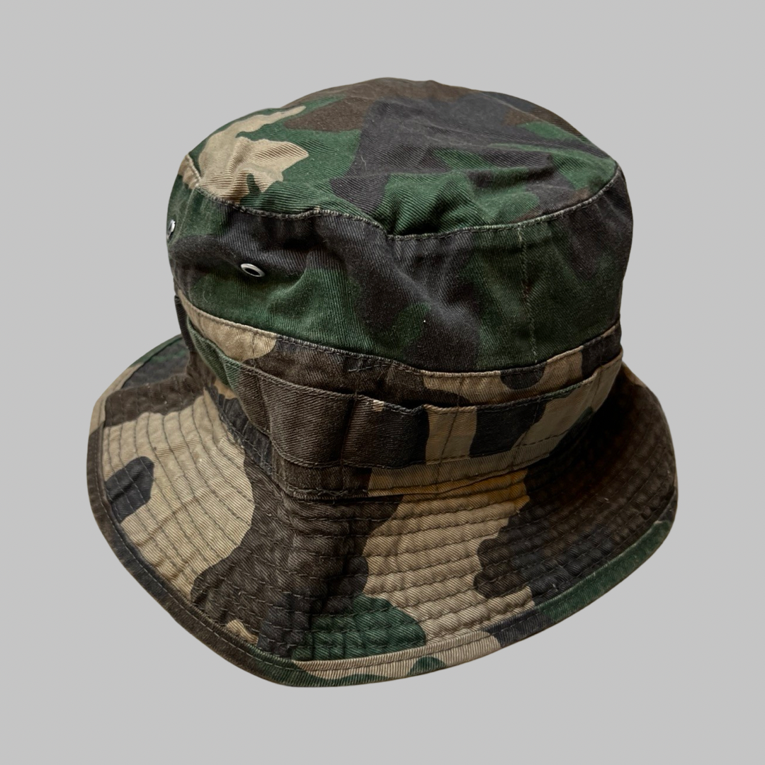 Bob militaire