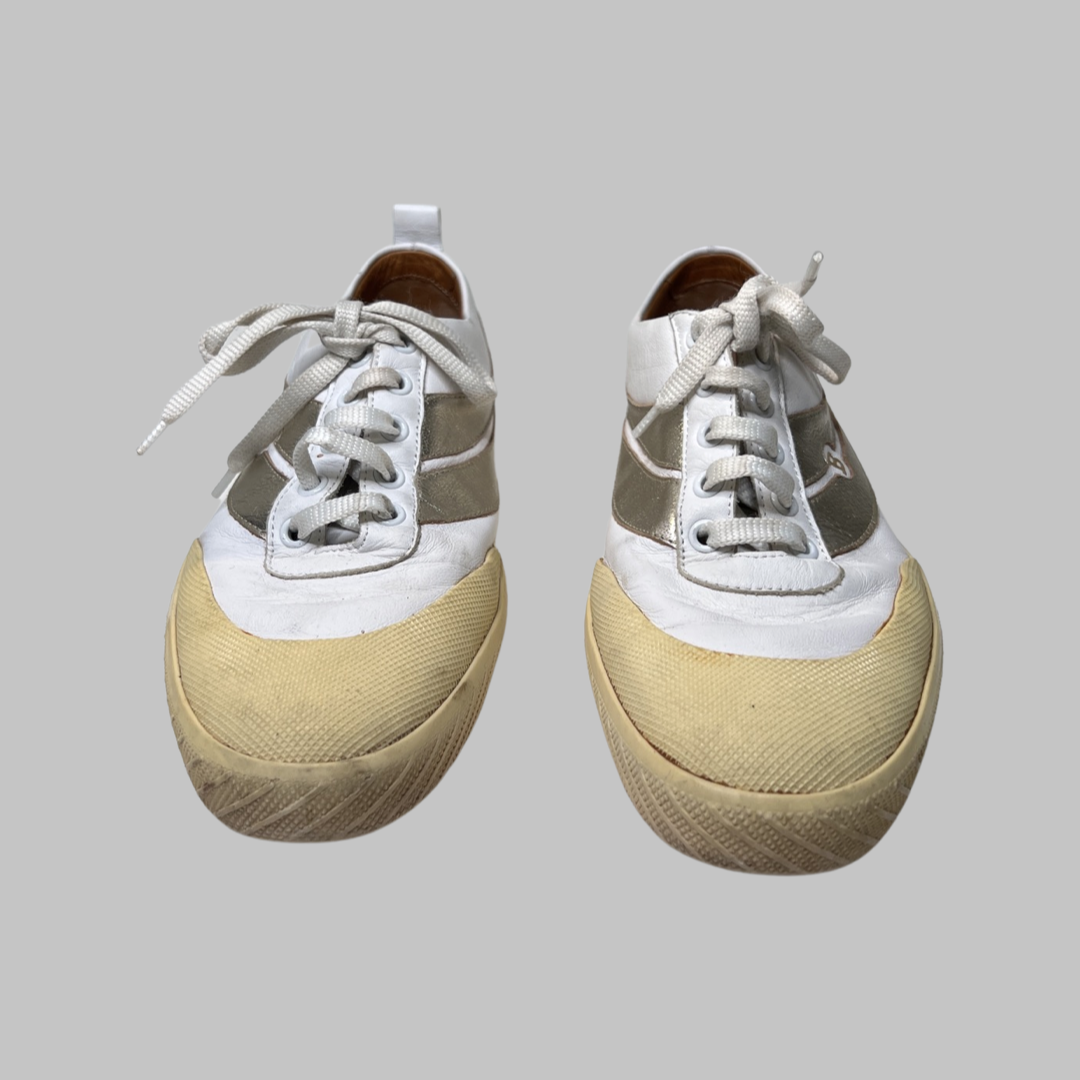 Baskets Bally