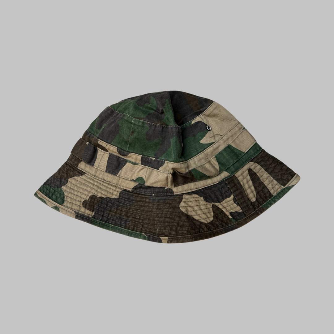 Bob militaire
