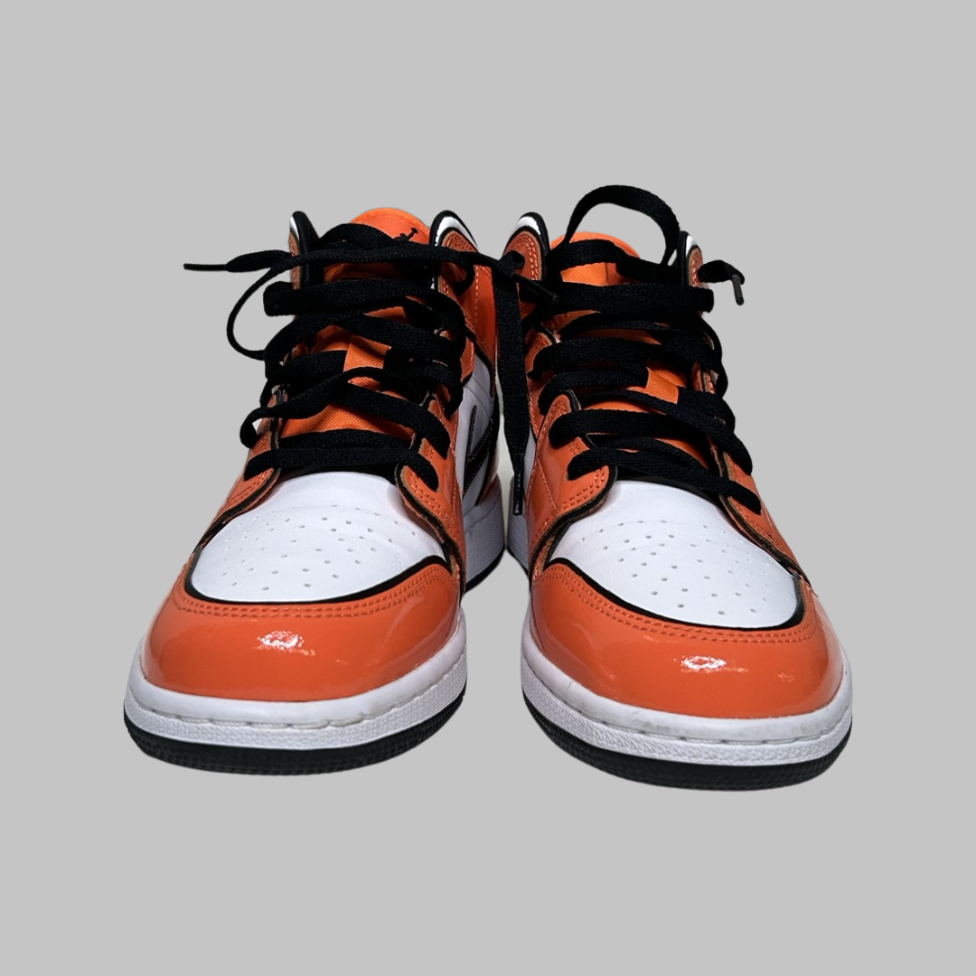 Baskets Nike Air Jordan mid turf