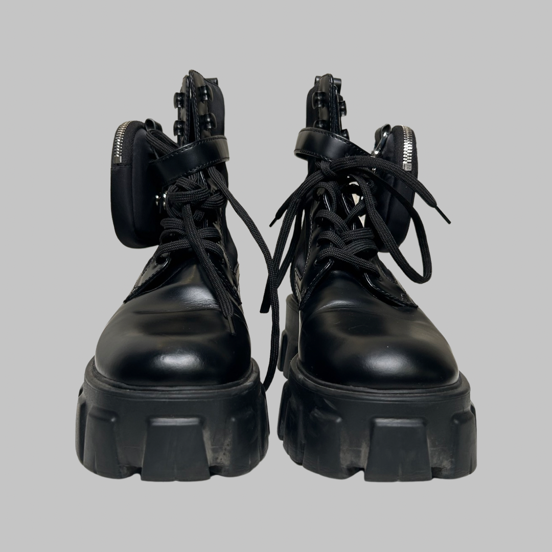 Boots Prada