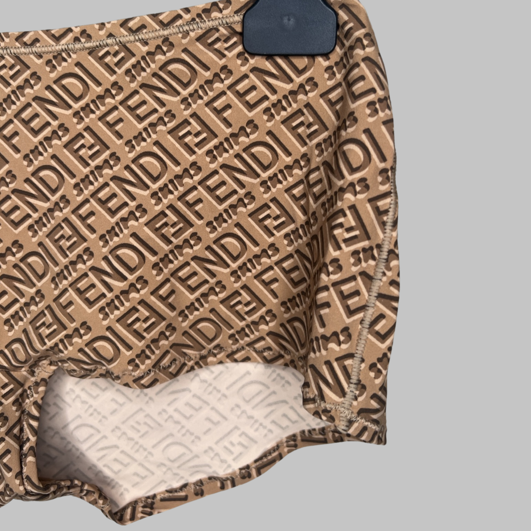 Sous-vêtements Fendi x Skims