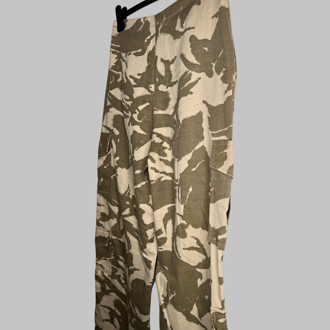 Cargo pants Pretty Little Thing