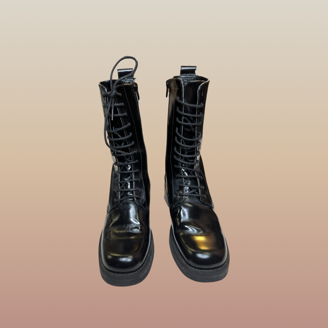 Boots E8 by Miista