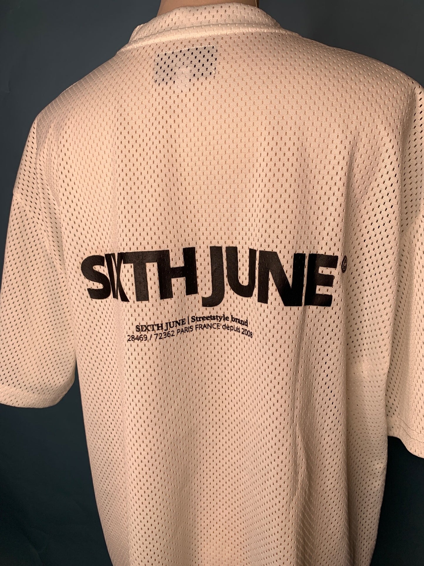 T-shirt Sixth June