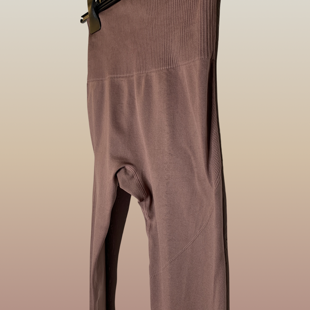 Yoga pants