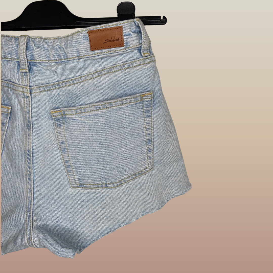 Short Subdued