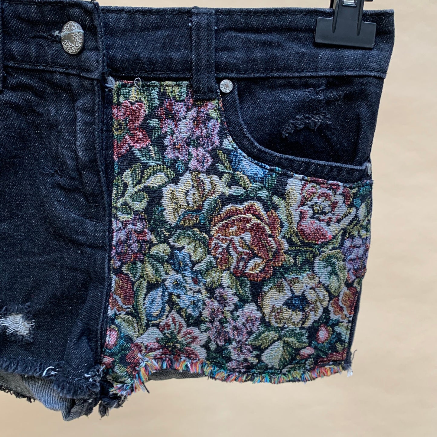 Short Zara
