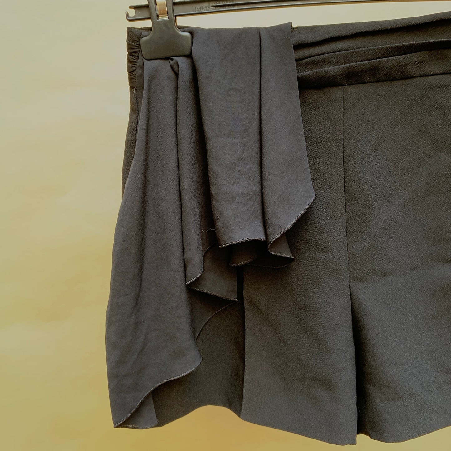 Short Zara