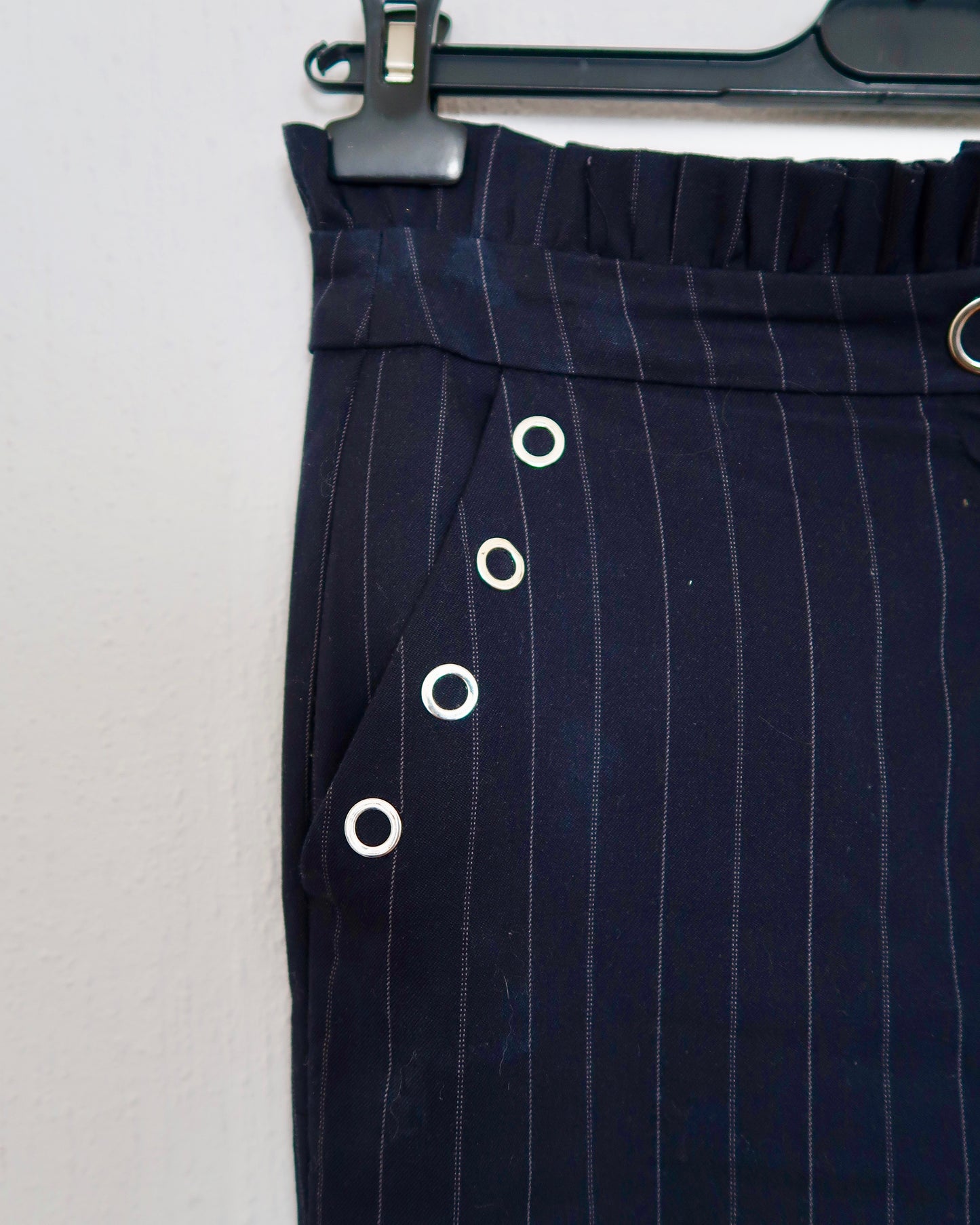 Pantalon MANGO