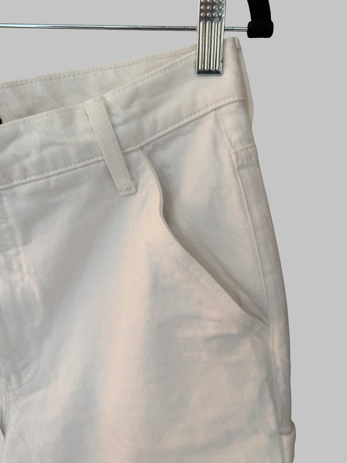Jeans Snacks LA