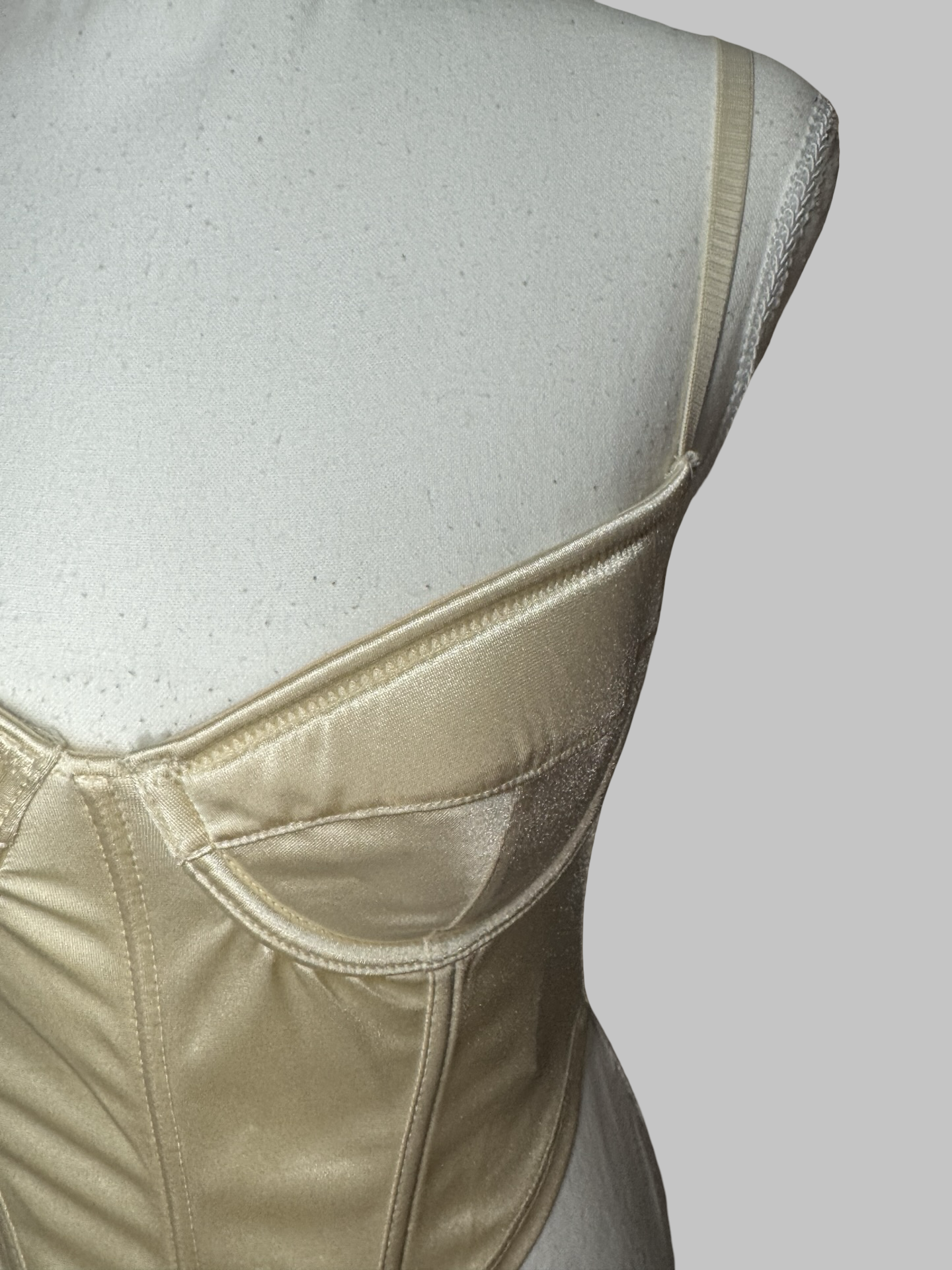 Corset Subdued