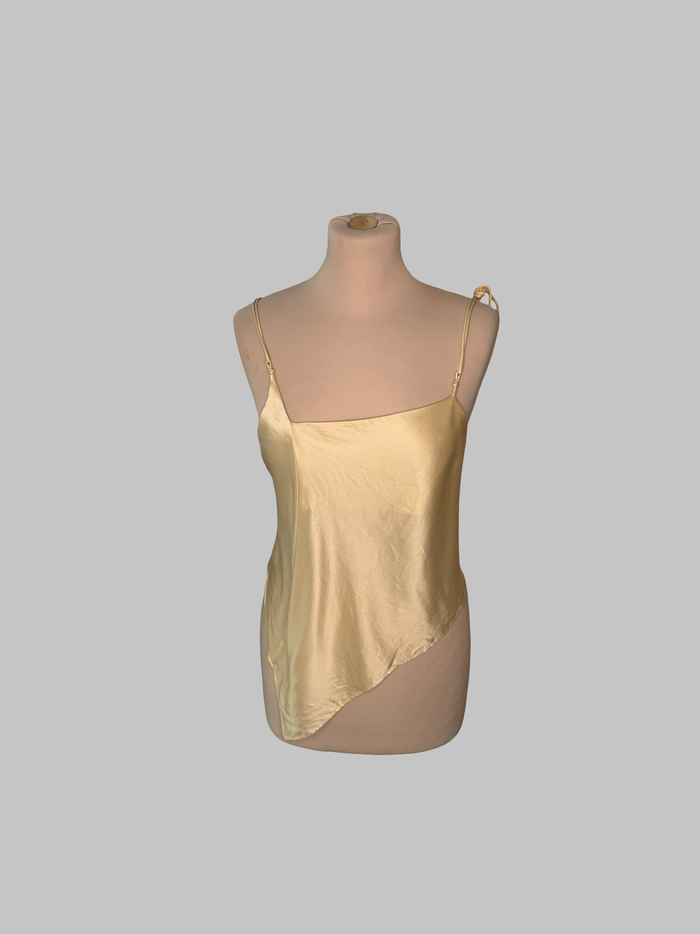 Top Attire the Studio