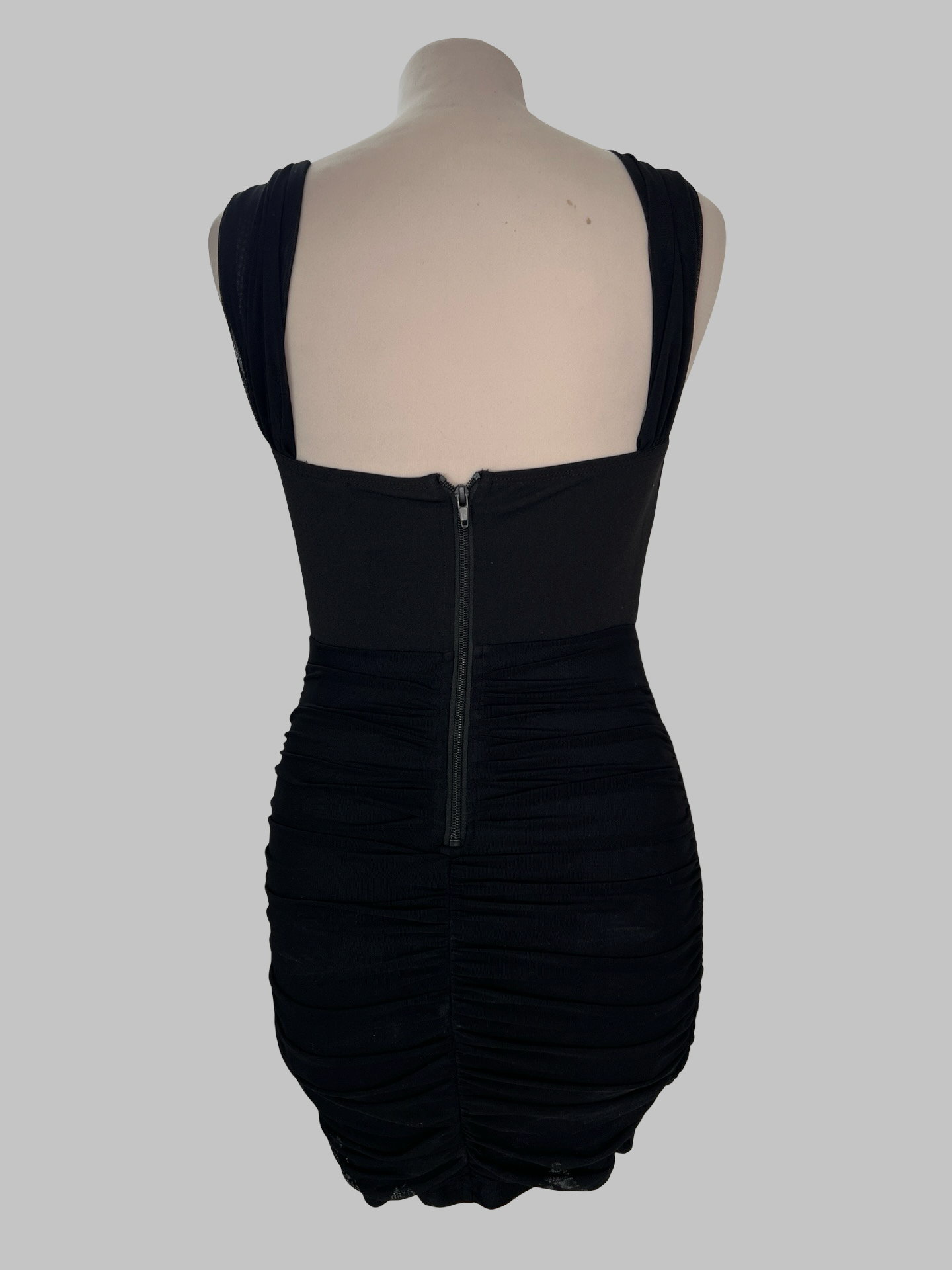 Robe Privy