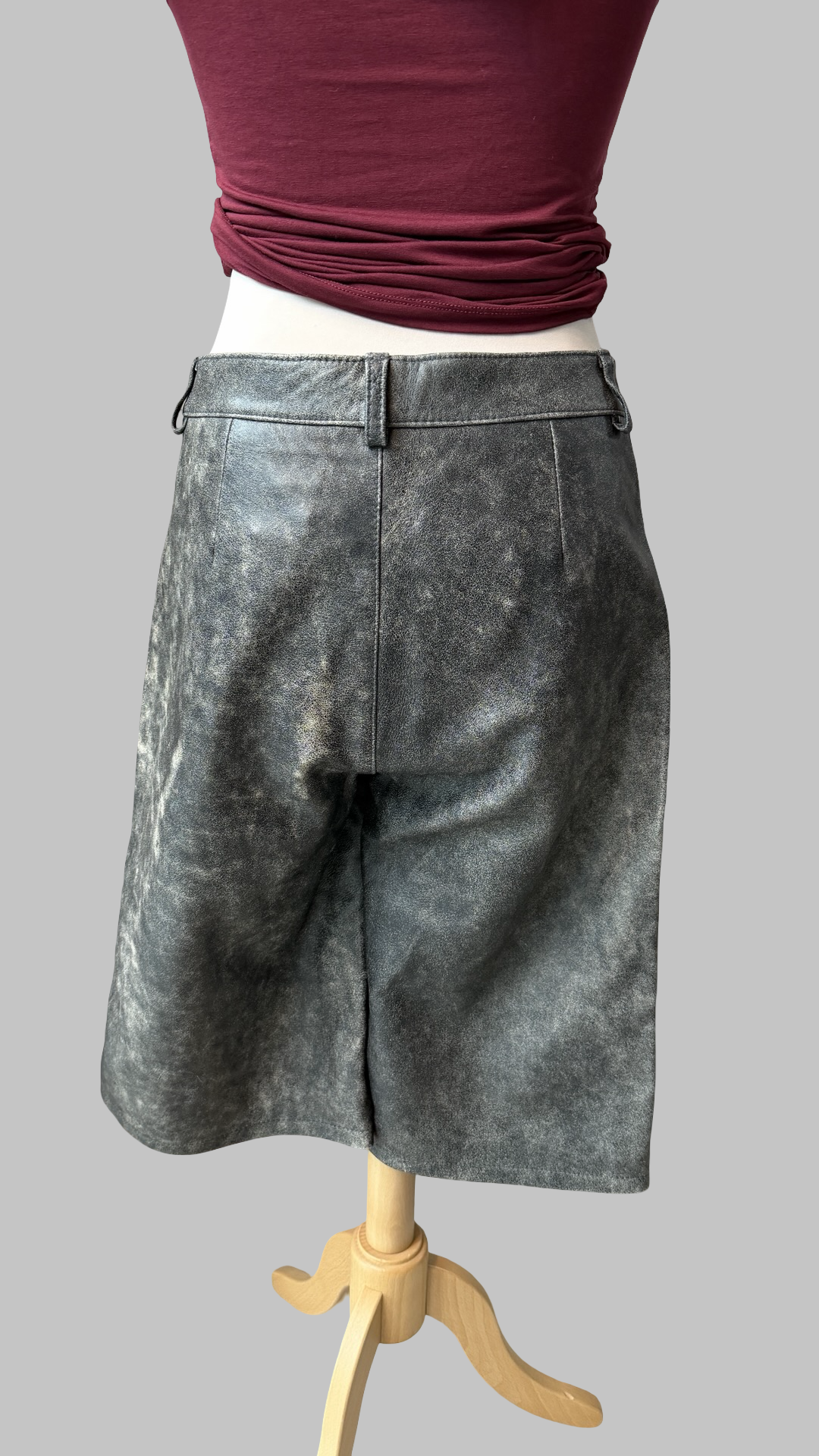 Jorts Oval Square