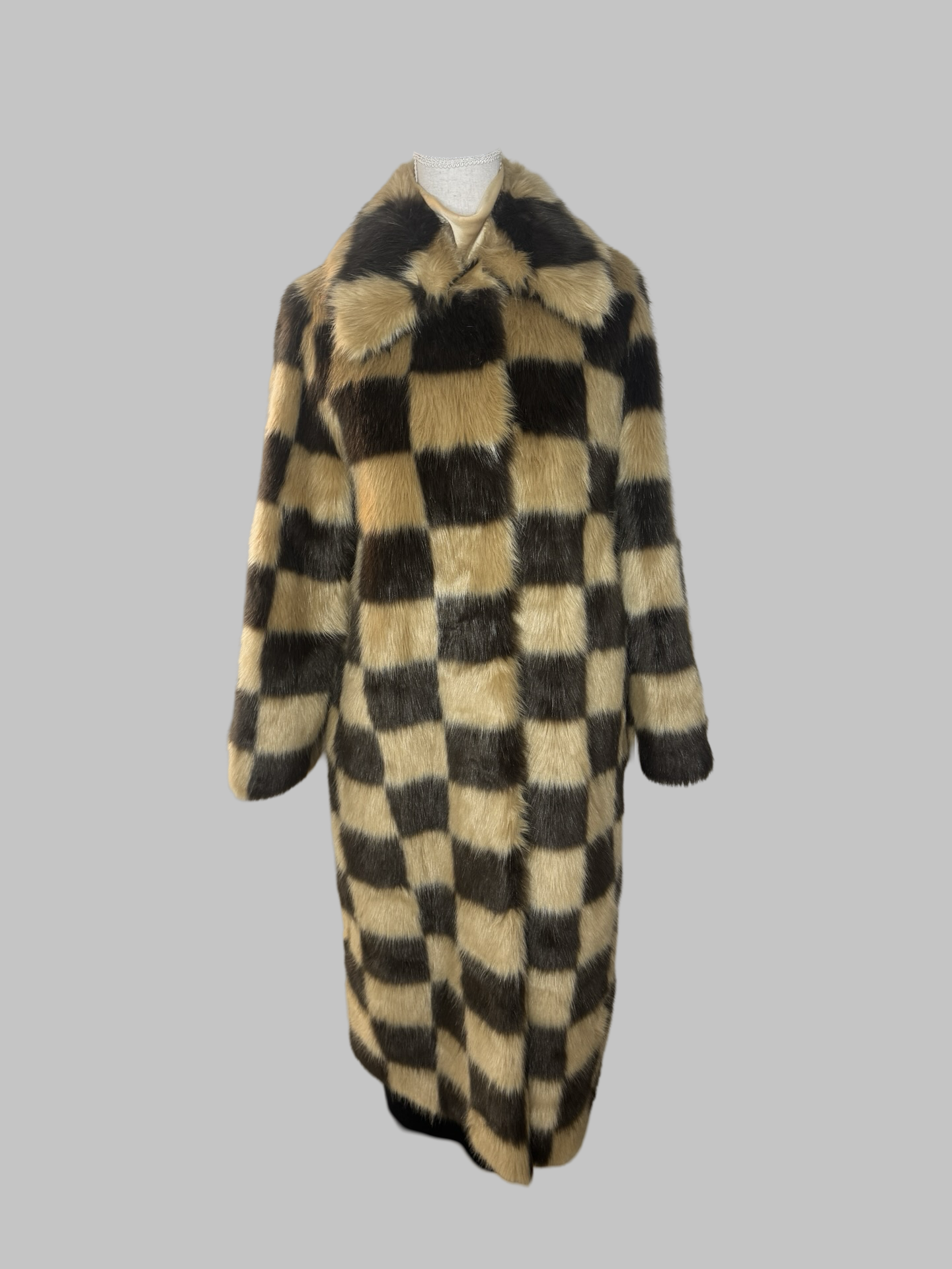 Manteau Stand Studio