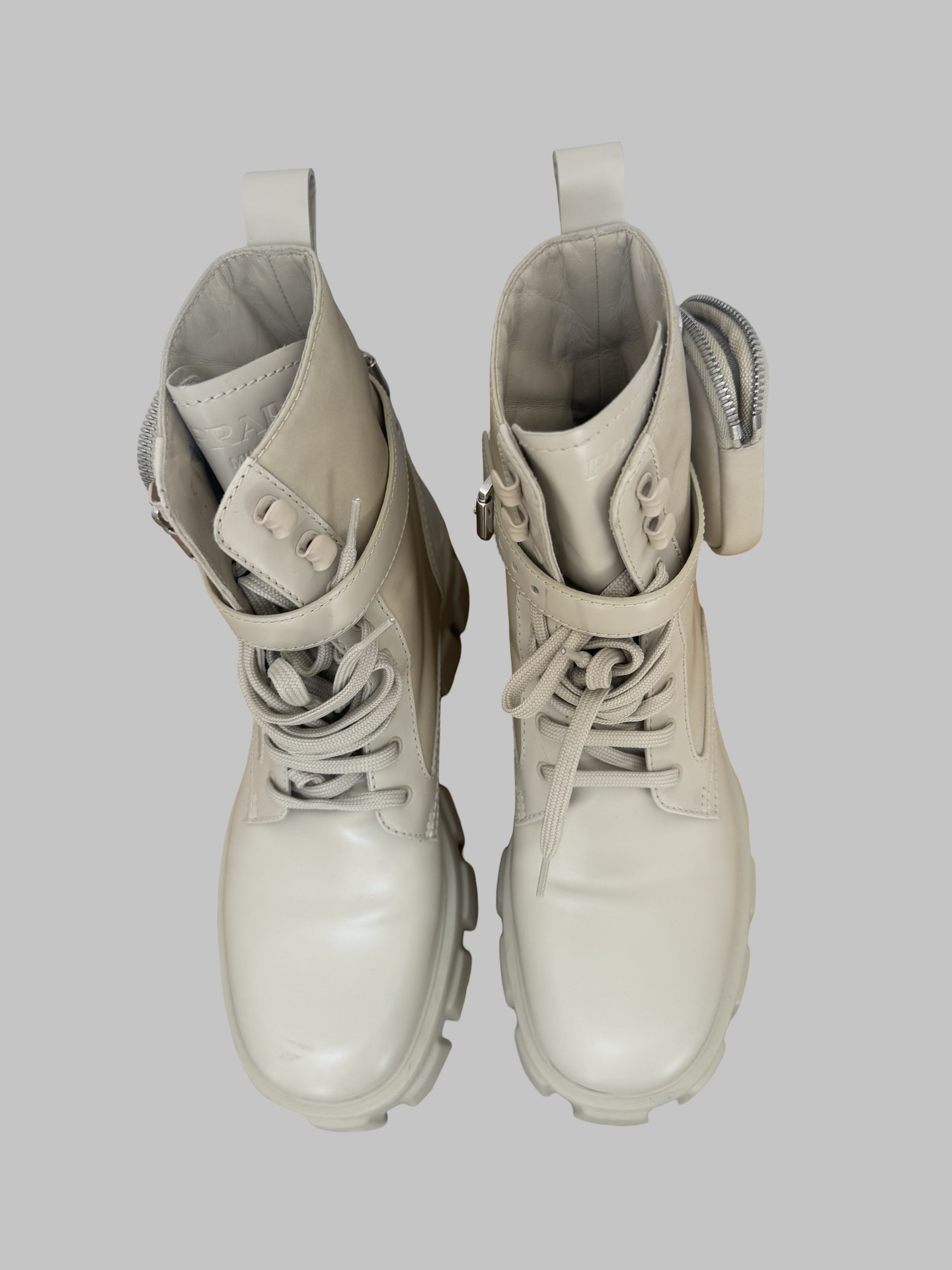 Boots Prada
