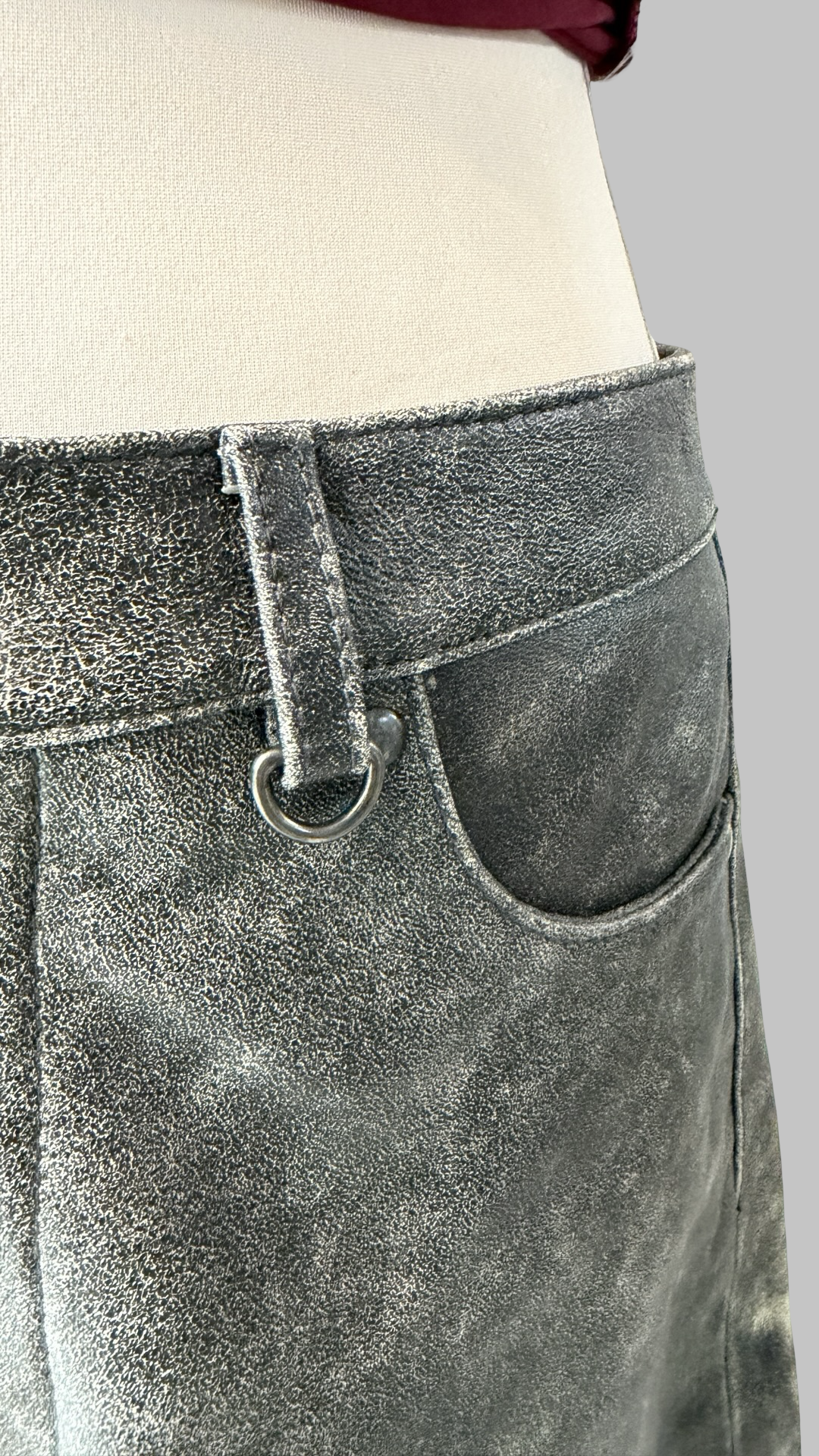 Jorts Oval Square