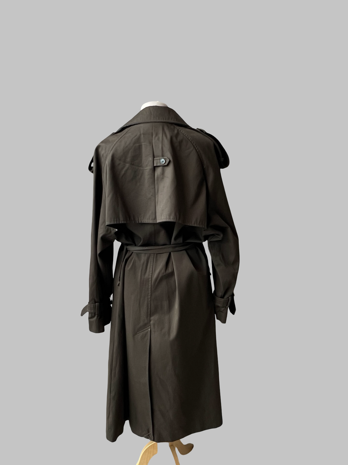 Trench Zhoumiao