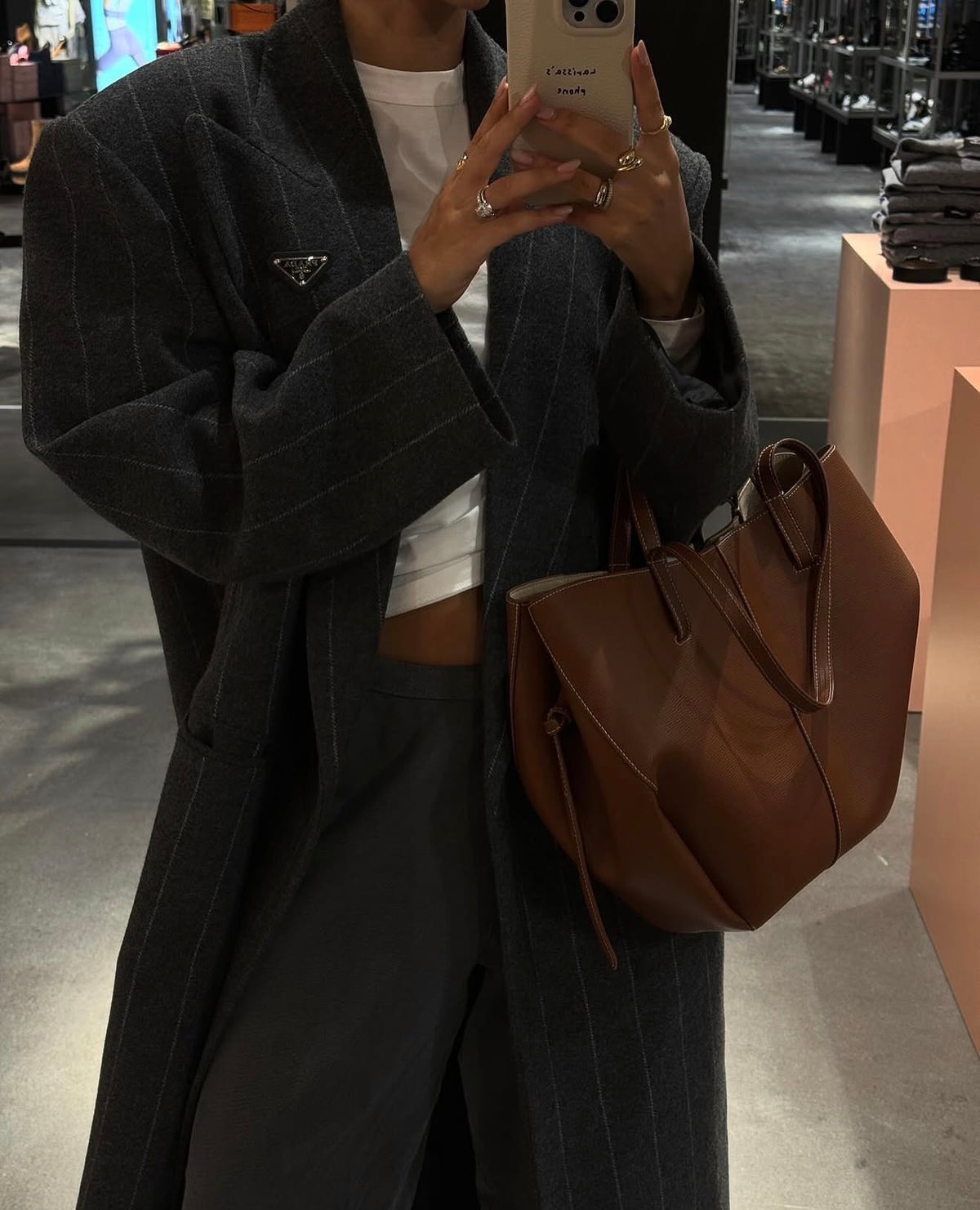 Manteau Bázhane