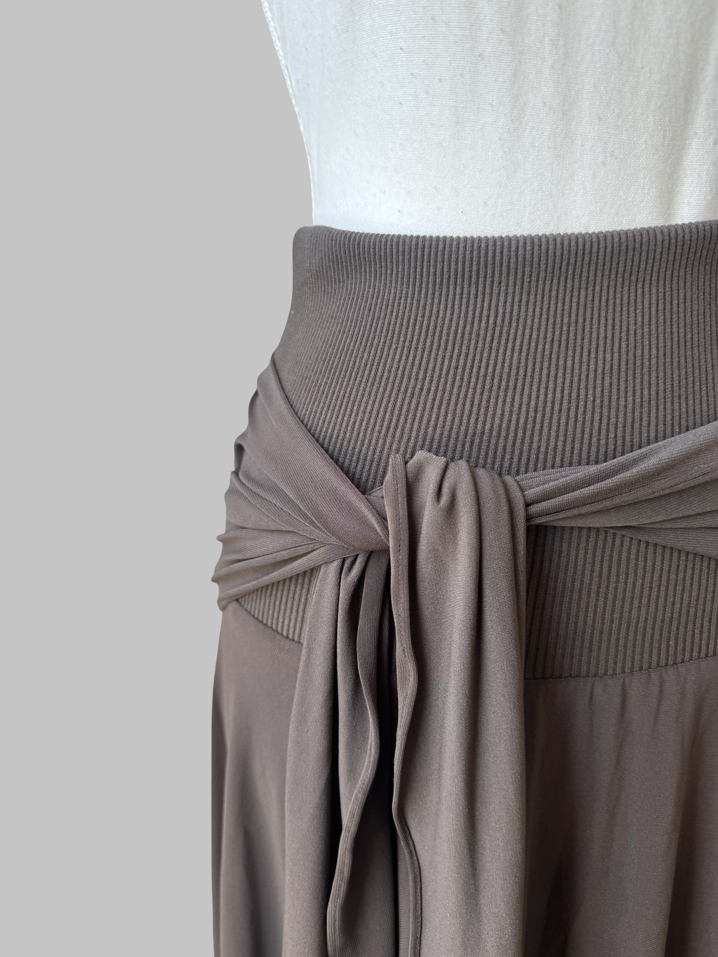 Jupe The Room Antwerp