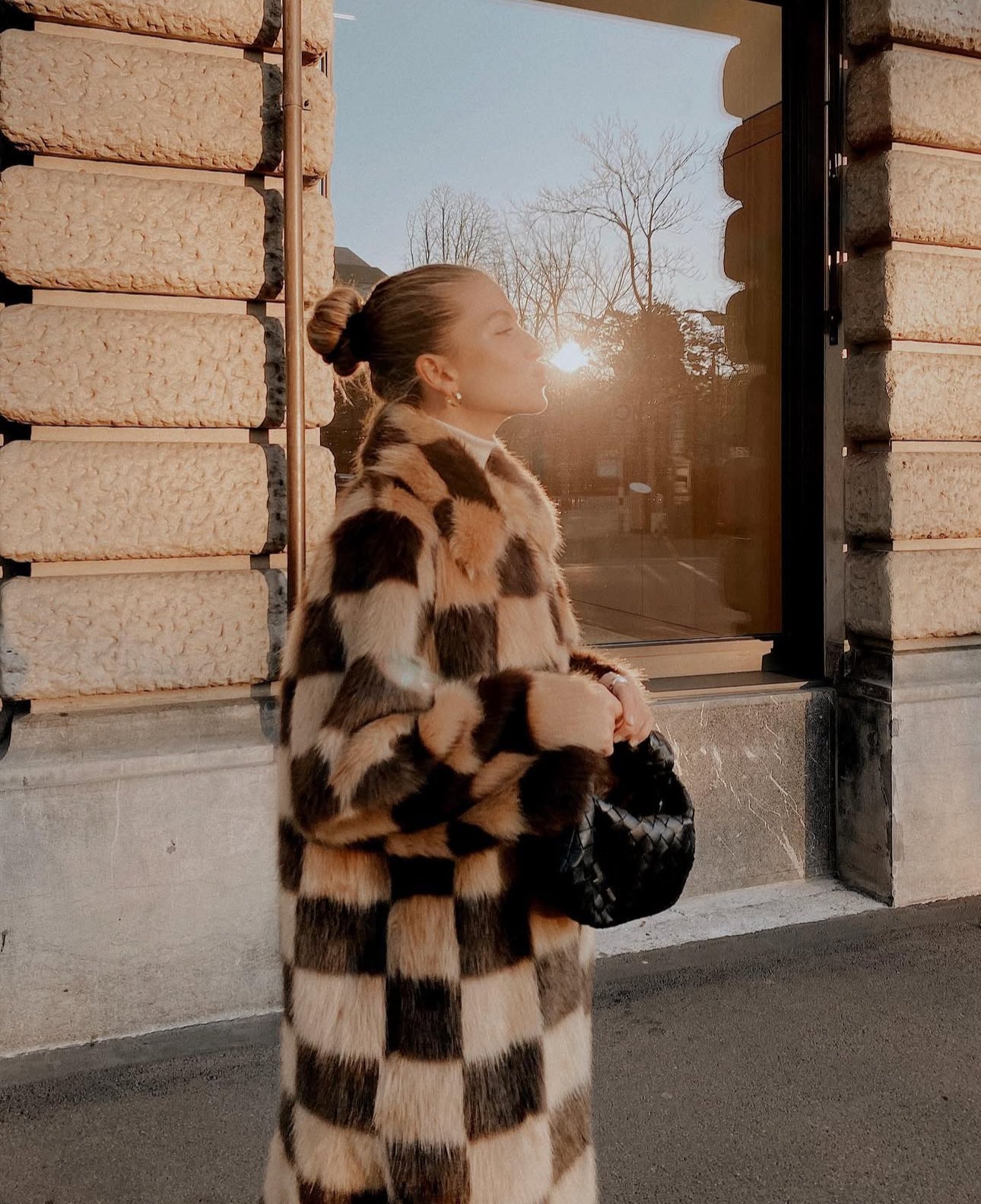 Manteau Stand Studio