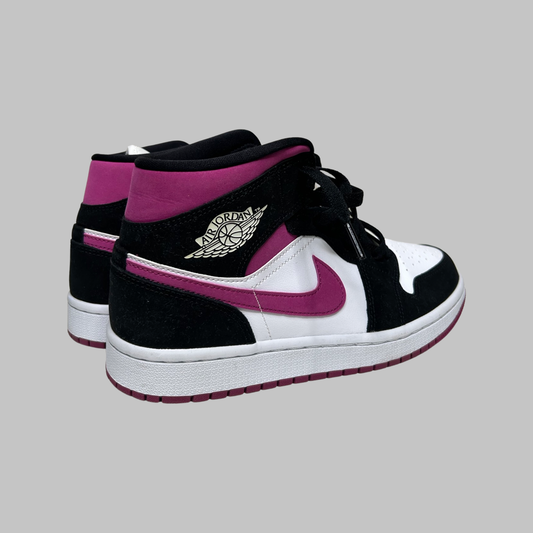 Baskets Nike Air Jordan 1 mid