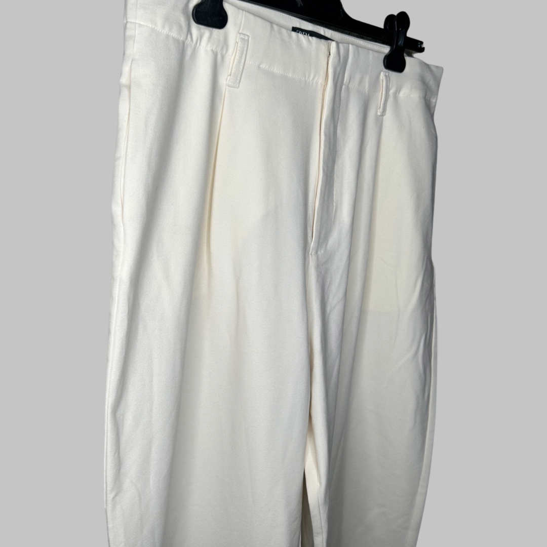 Pantalon Zara