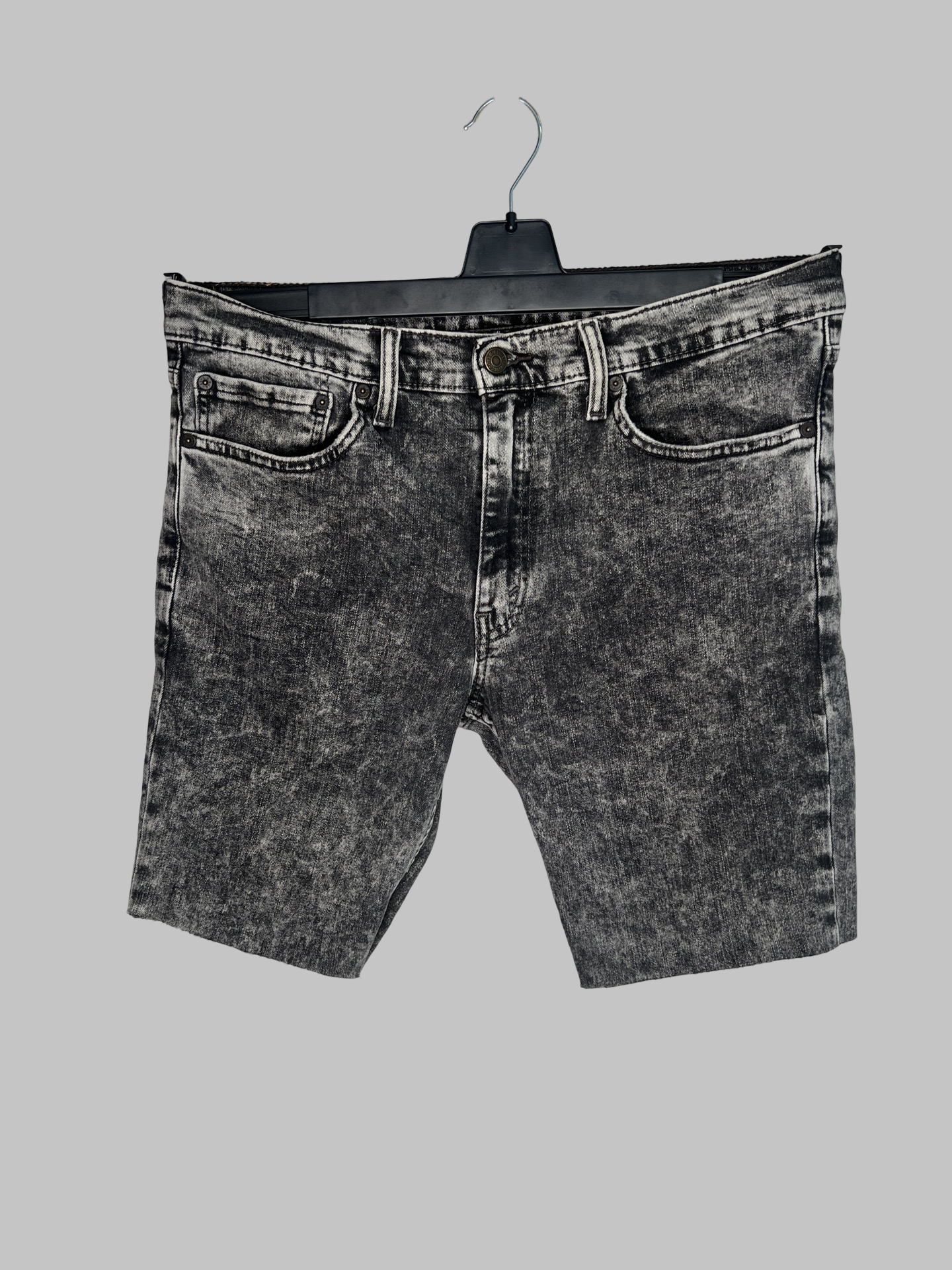 Short Levi’s