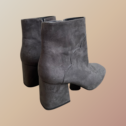 Boots Zara