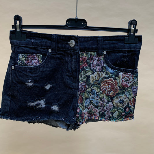 Short Zara
