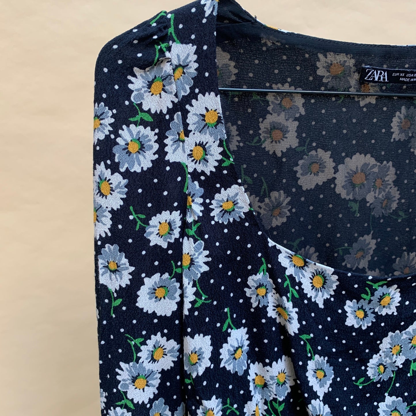 Blouse courte Zara