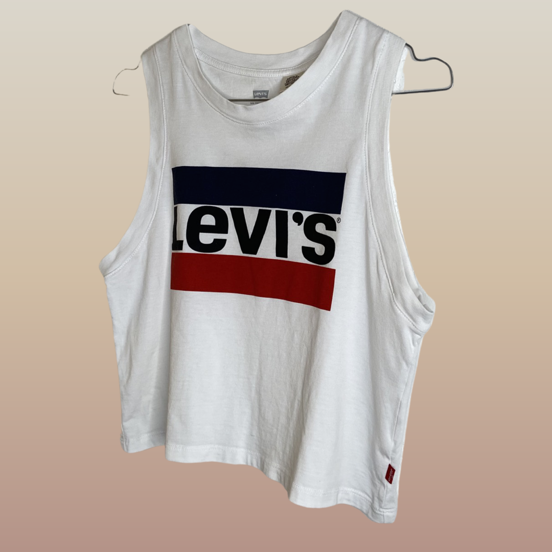 Tee Levi's