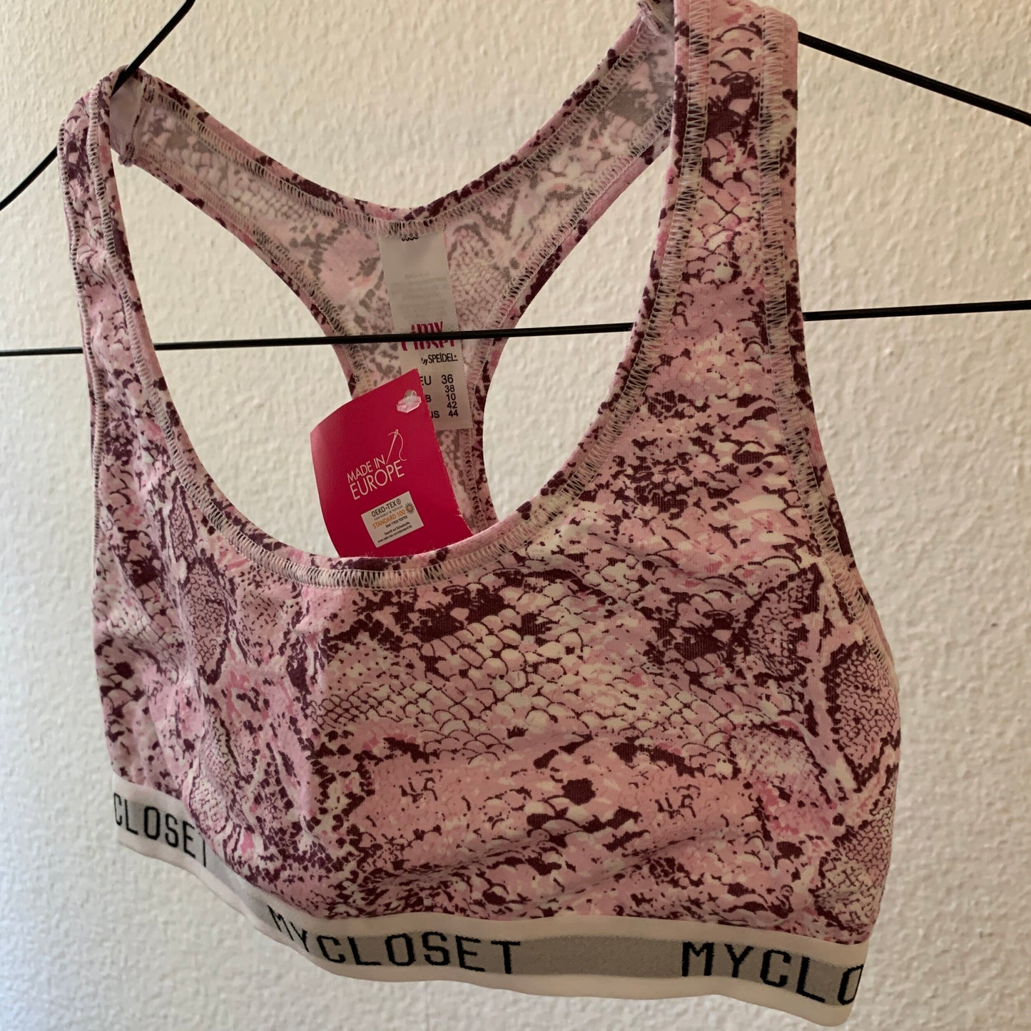 Brassière My Closet