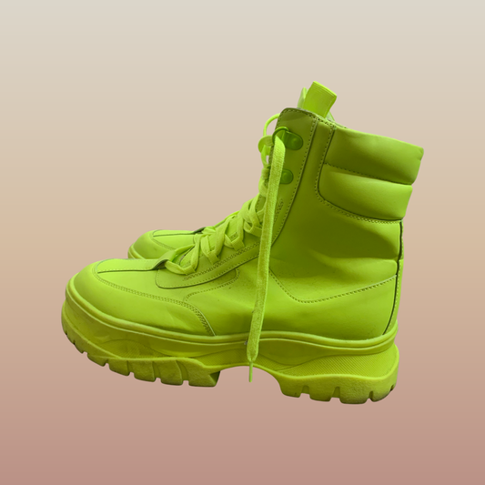 Boots fluo