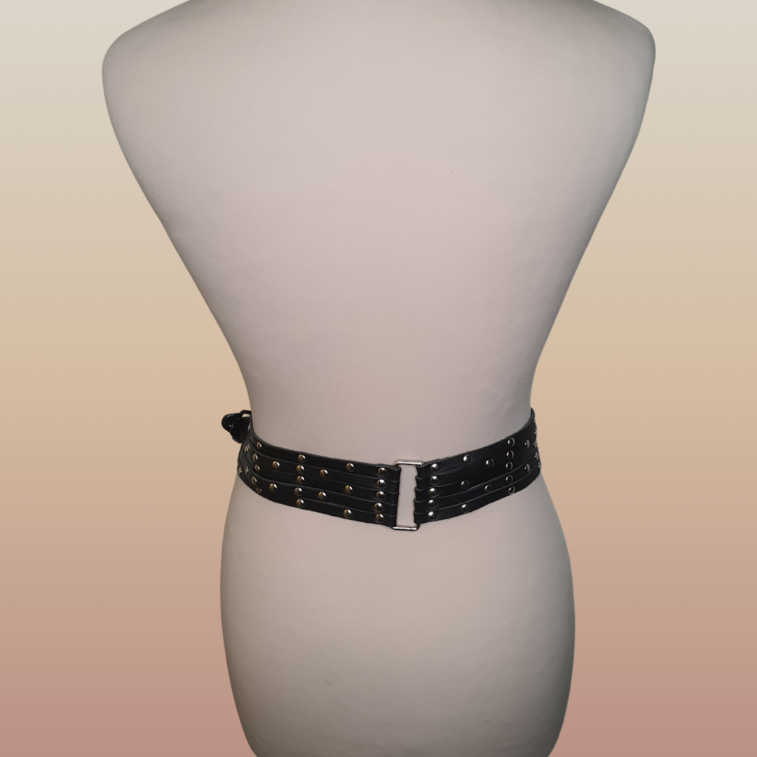 Ceinture en cuir boucles argentée