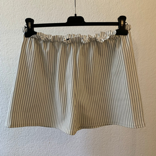 Short Boohoo